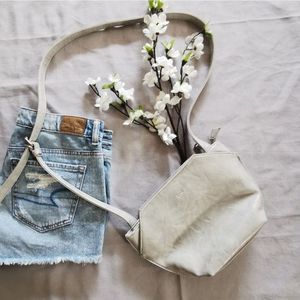 3/$20▪️SQ Crossbody Bag